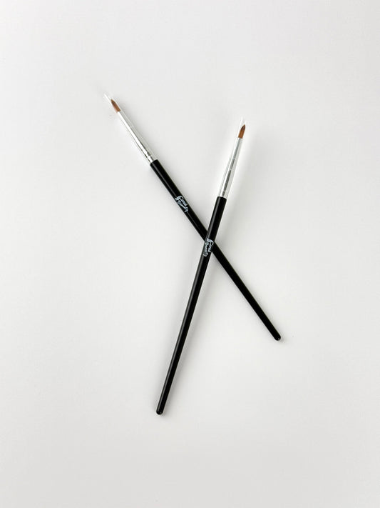 Farah beauty sharp eyeliner brush